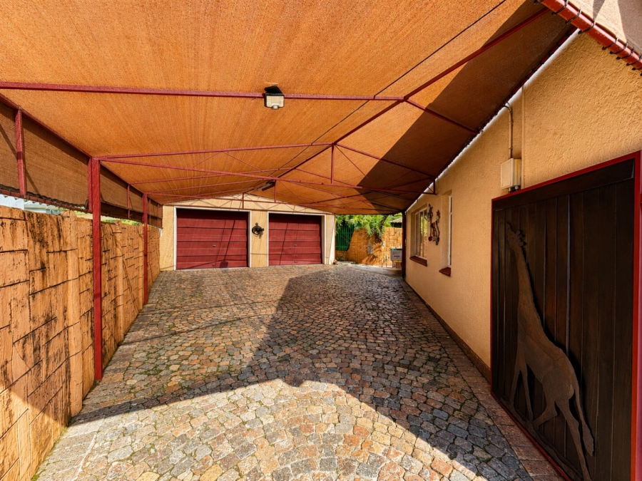 4 Bedroom Property for Sale in Vaalpark Free State